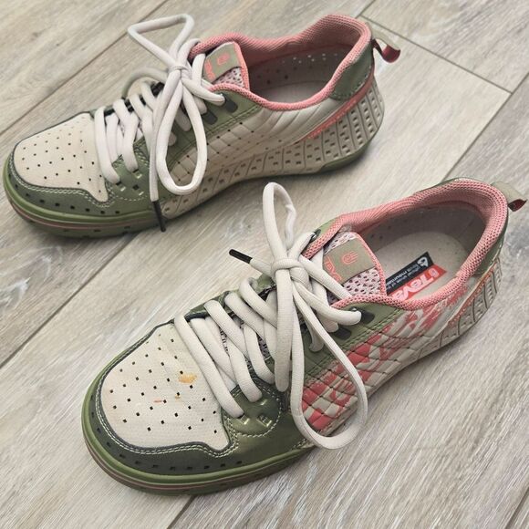 Teva Gnarkosi Water Shoes Pink Green Cream Wakeskating Drainage Grip Size 9 - Picture 2 of 10